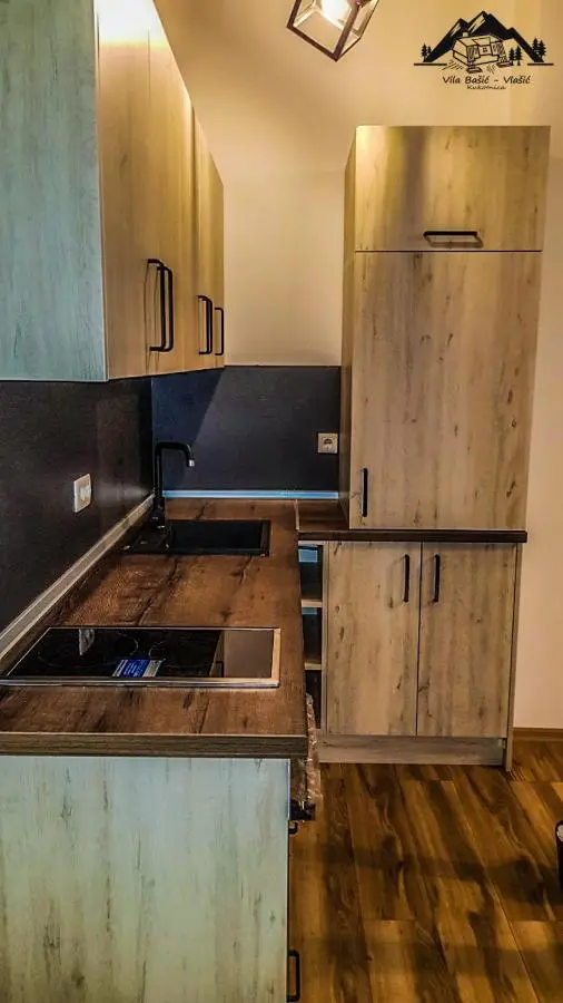 Vila Bašić Vlašić VUK Apartman