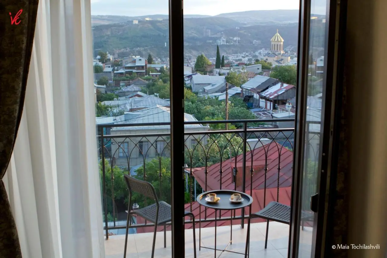 Sameba luxury, Golden View