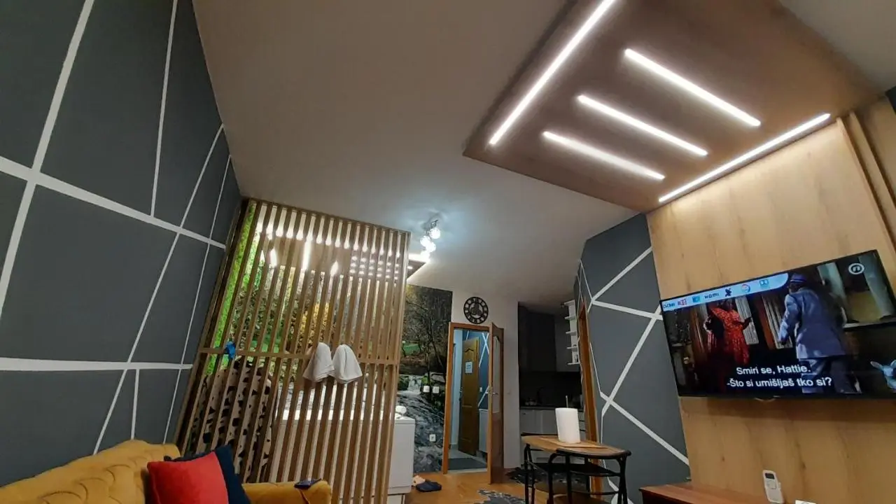 JACUZZI for RELAX - HOLLYWOOD Apartment, STUP, Sarajevo