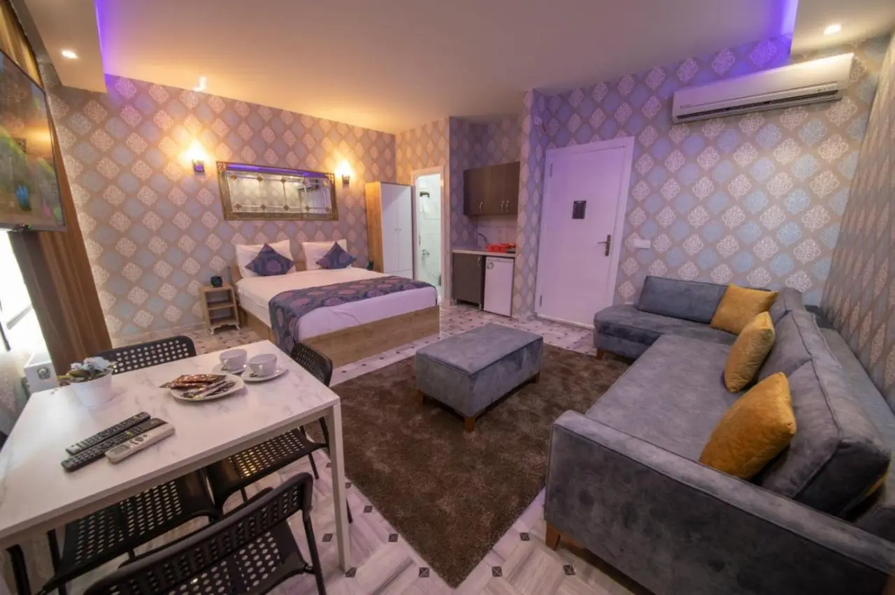 ROYAL TAKSIM SUITES