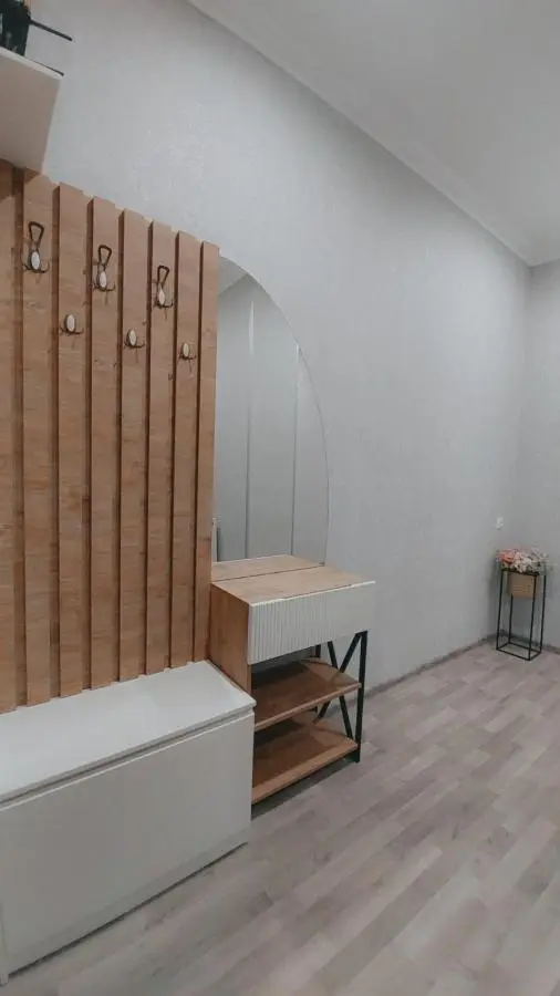 Kate's new cozy apartment