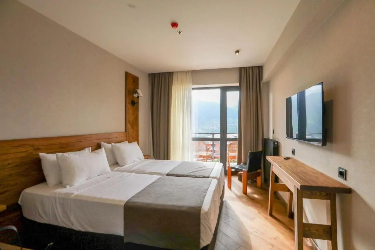 Lens Design Hotel