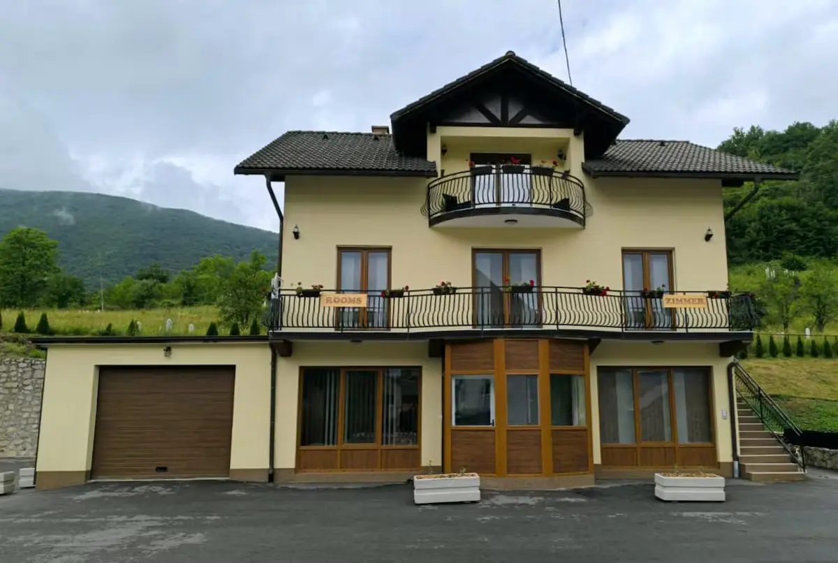 Ideal stopover Sarajevo–Bihac, BiH