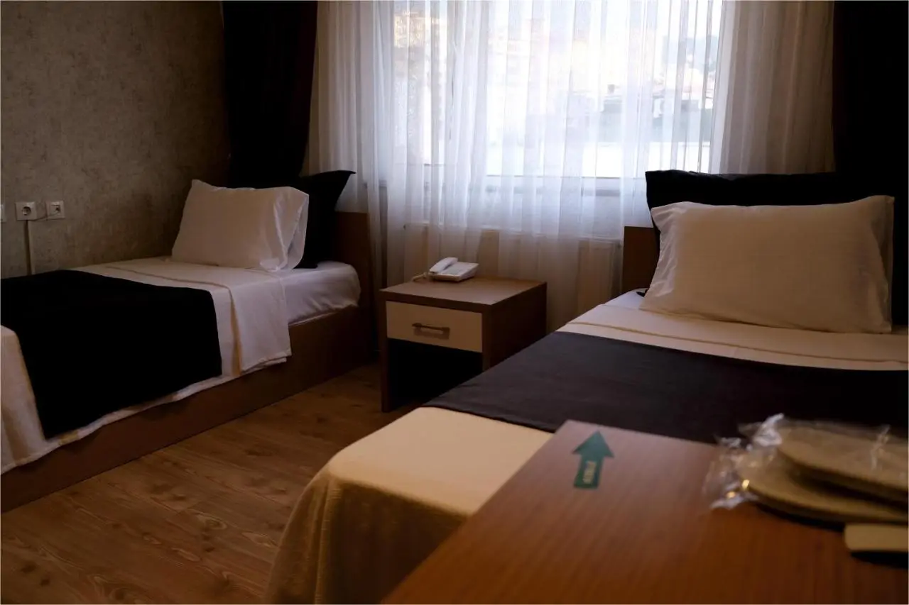 Rhisos Otel