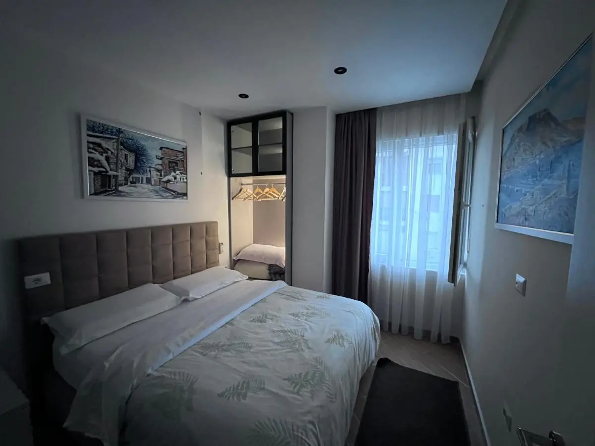 Sunrise Tirana Apartament's