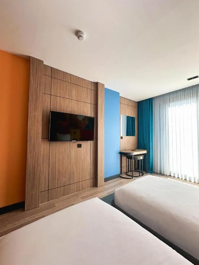 Axis Hotel
