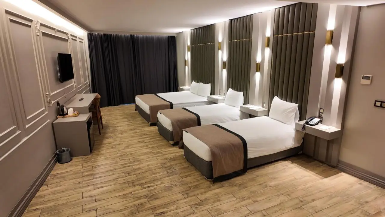 Lala Grand Hotel