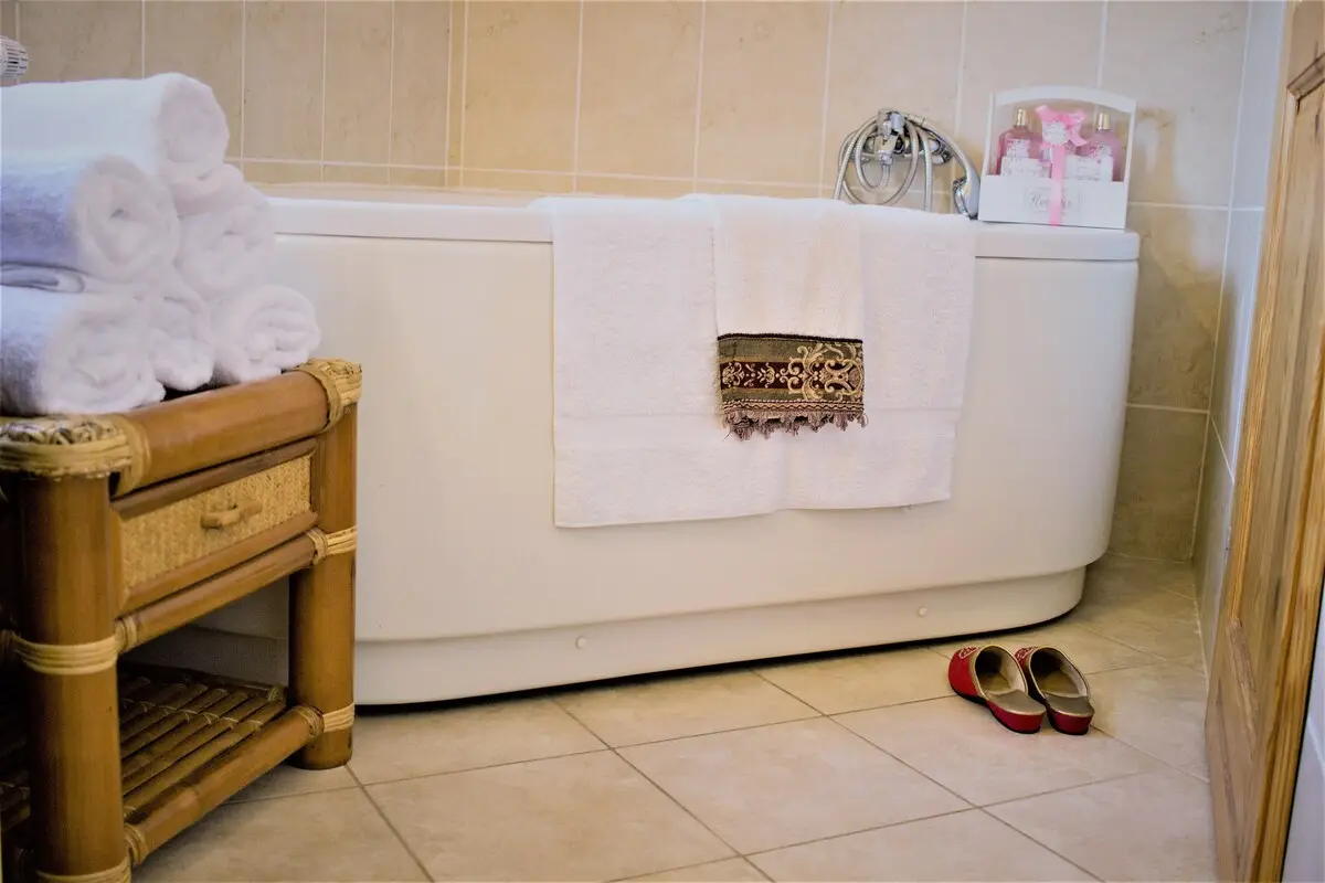 Villa Bosna (Pool, Sauna, Jacuzzi, BBQ,Playground)