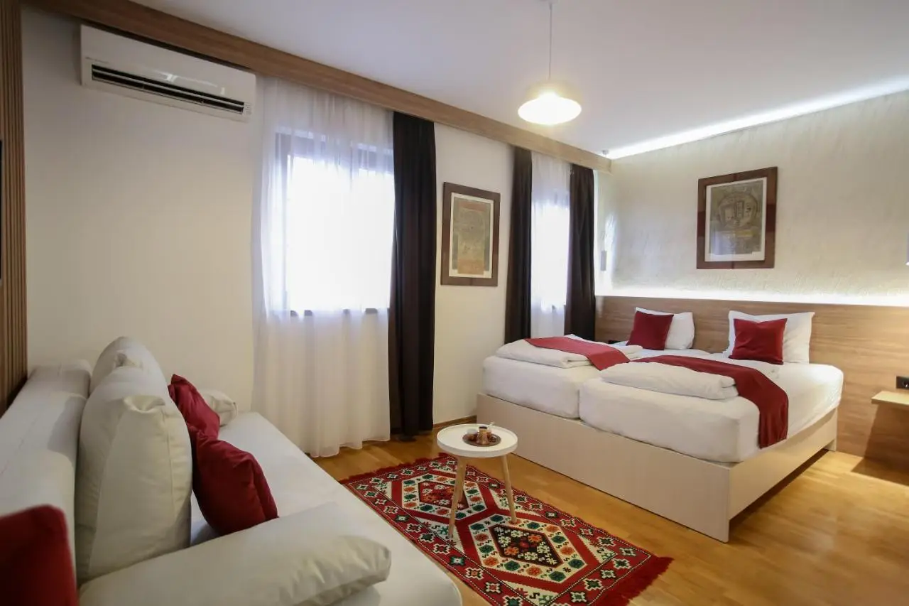 Hotel Emen