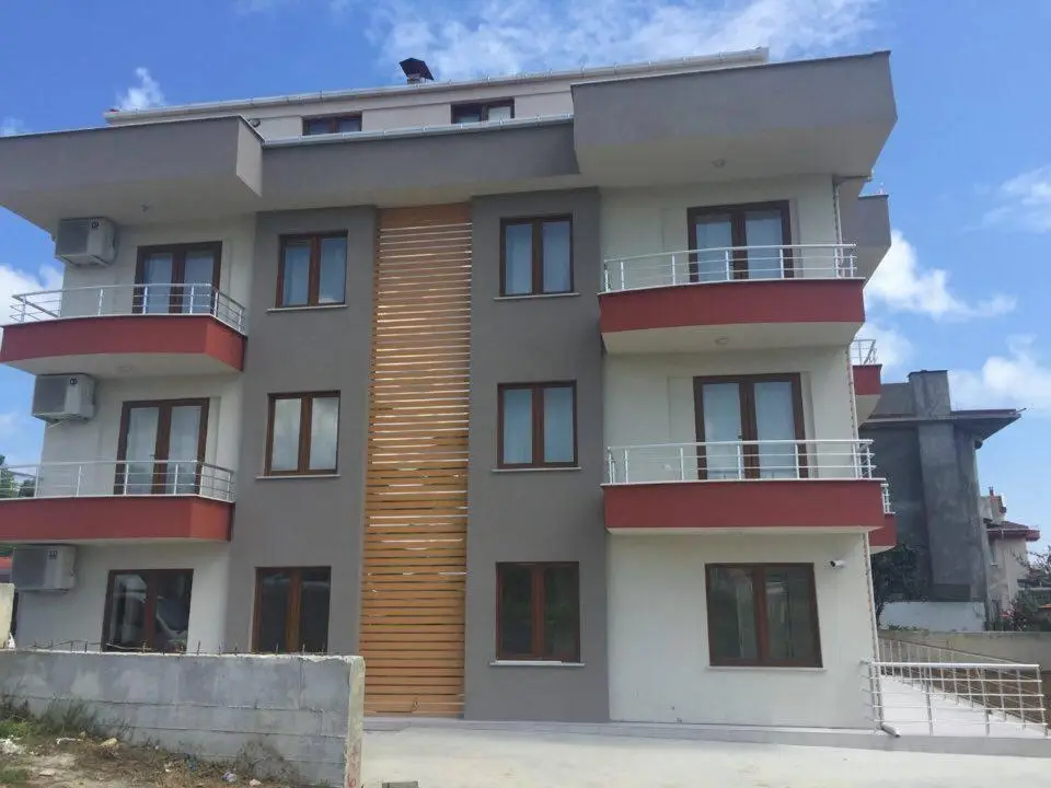 Yasar Apart