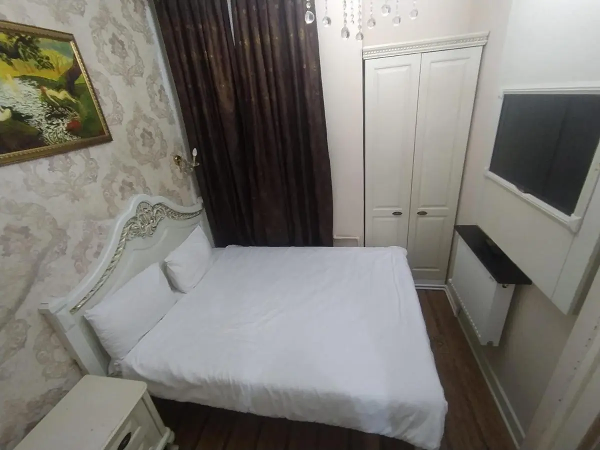 IQ Hotel