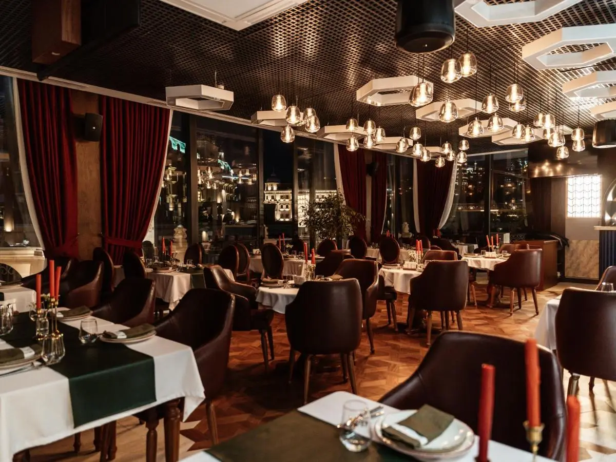 Meridian Luxury Boutique Hotel