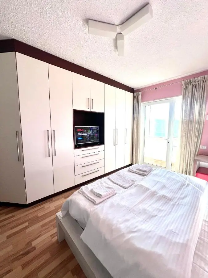 Rolling Apartment Tirana - Near Blloku