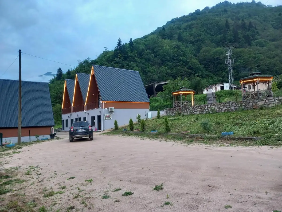 uzungöl Çaykara pansiyon bungalov