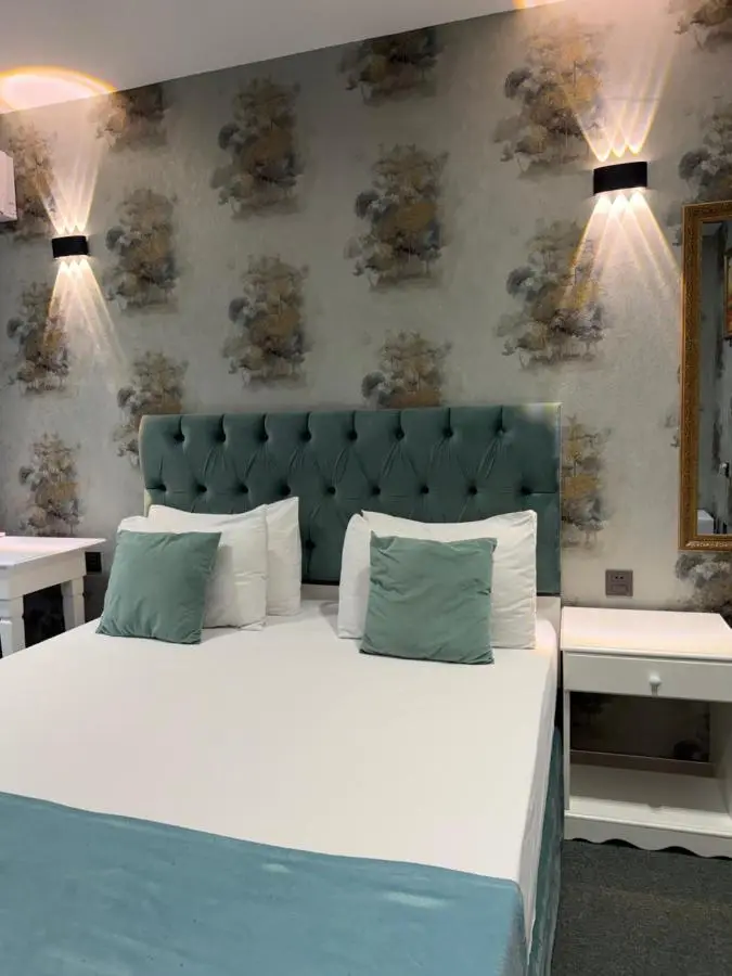 Avenue Nizami hotel