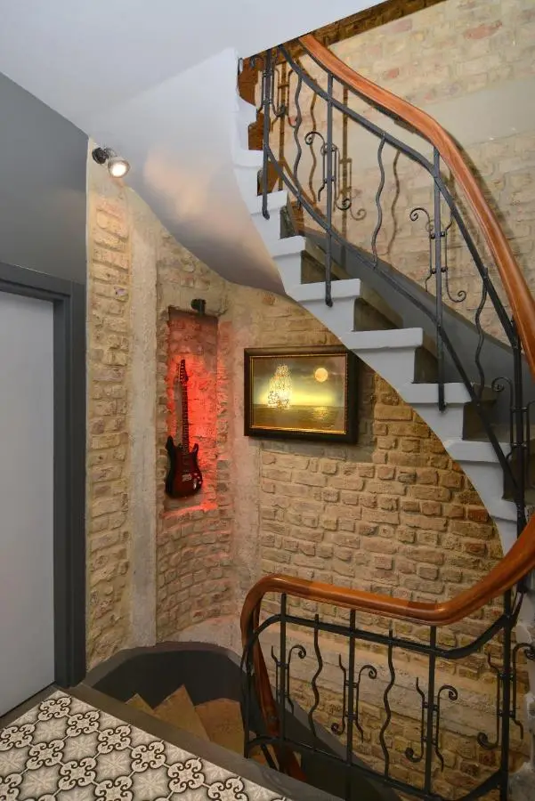 Pera Luna Residence