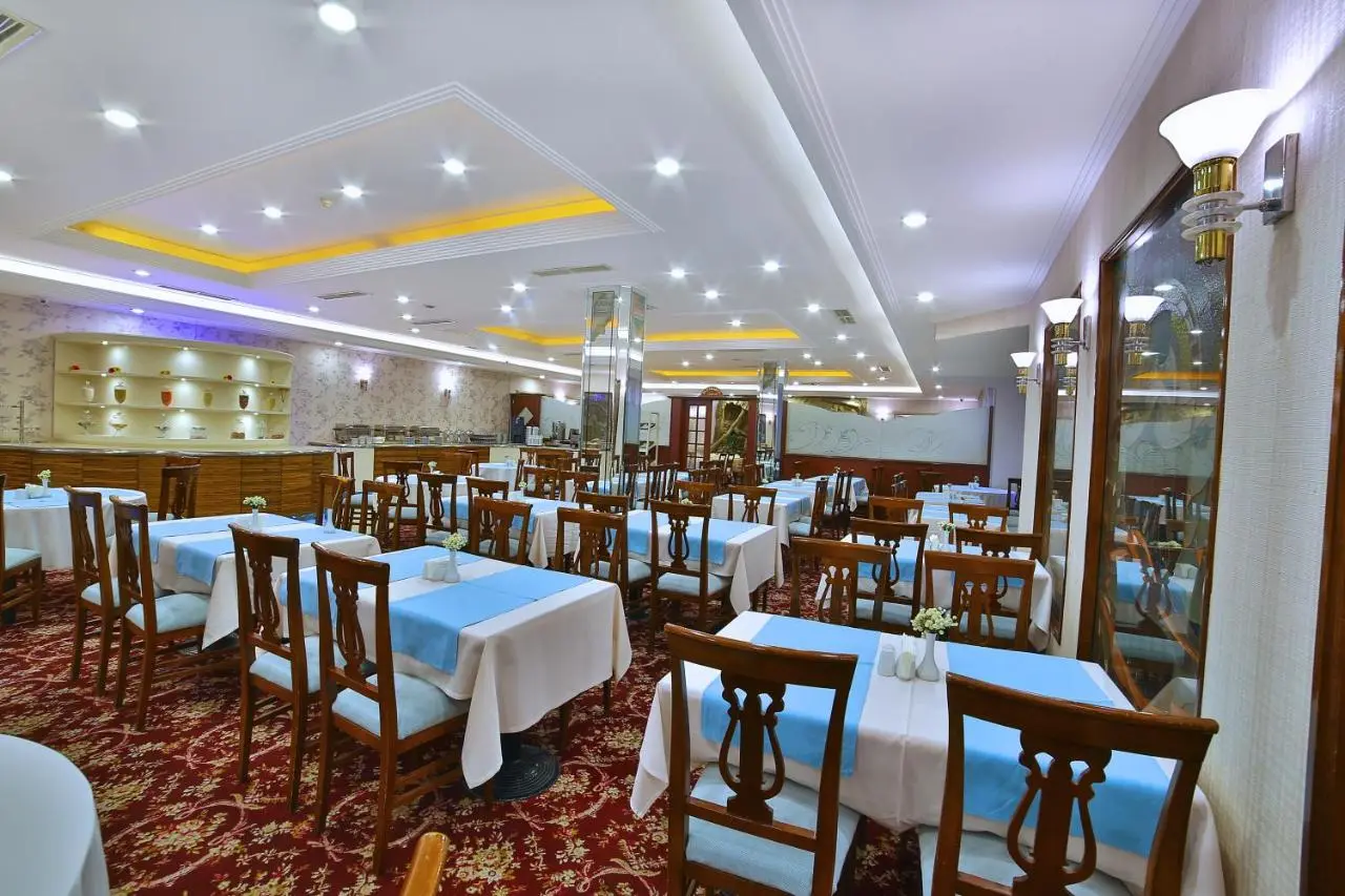 Grand Anka Hotel