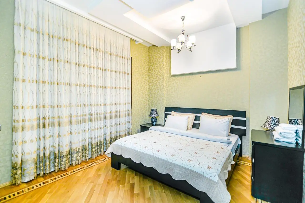 RAYA Luxury Apartment in Nizami street