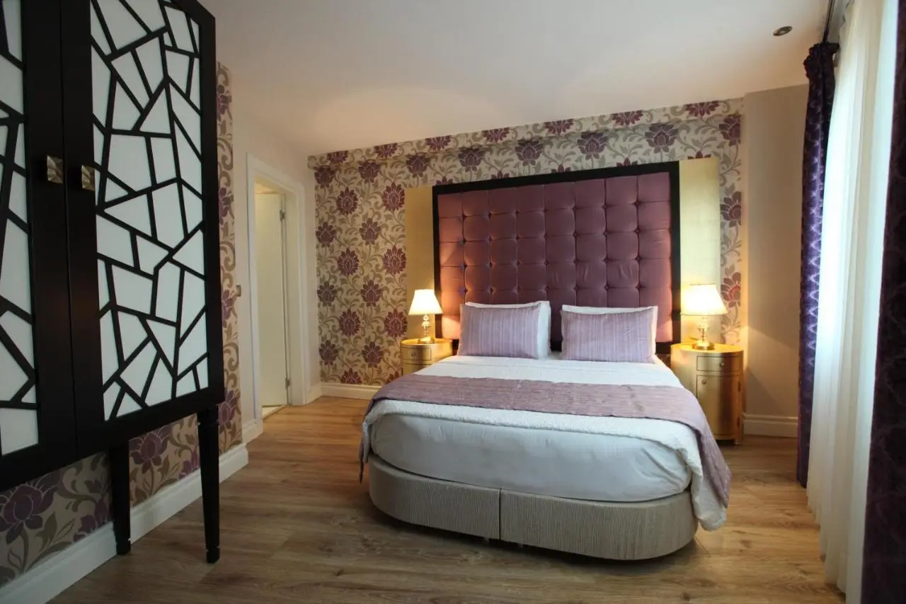 Katelya Hotel