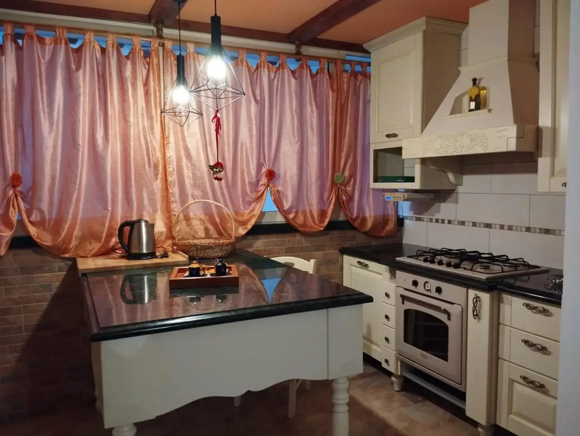 Art Gallery Apartments Tirana 1