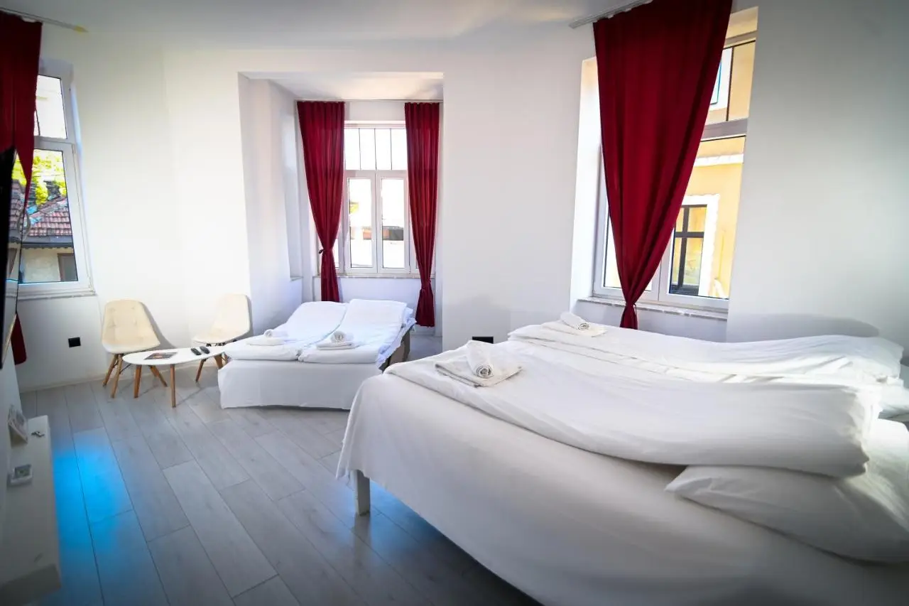 Old Town Pearl Apartments