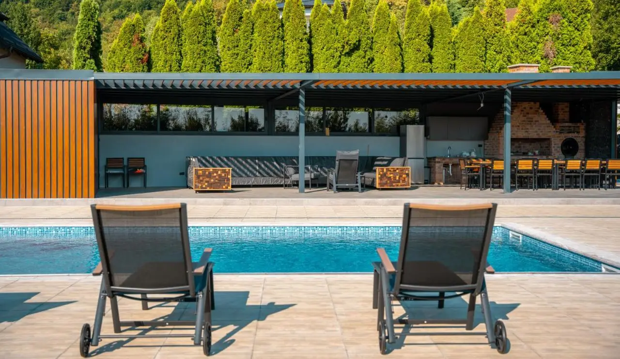 Hillmax Residence