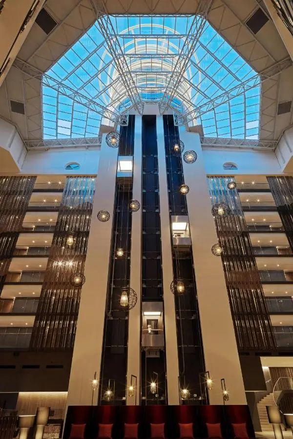 Sheraton Grand Tbilisi Metechi Palace