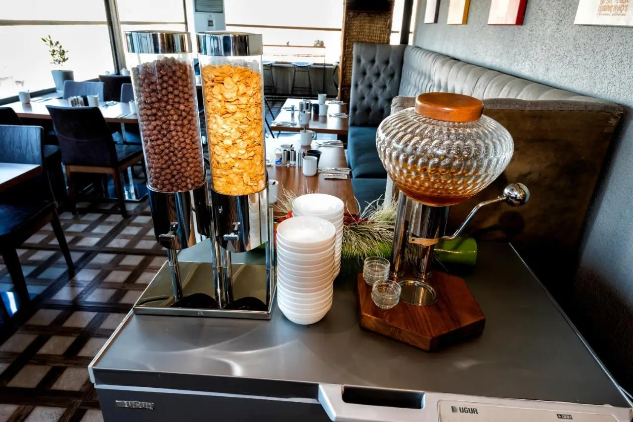 BGuest Hotel & Residence