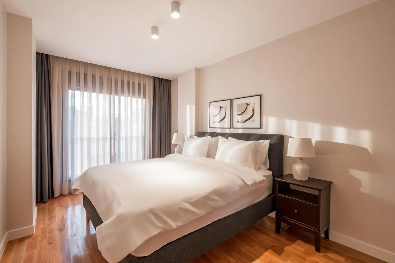 Homie Suites - Newly Built Seaside Apartments on Bakırköy Shore