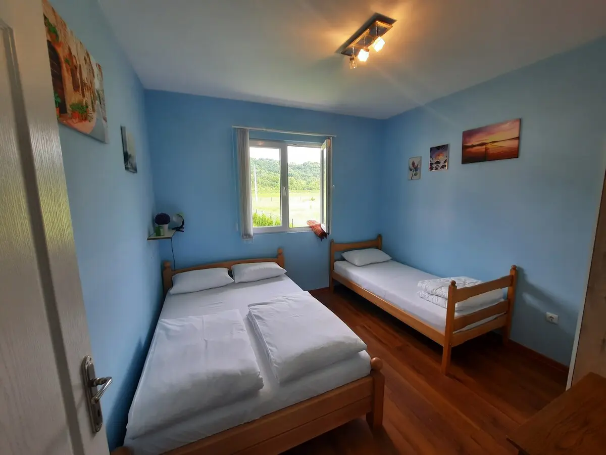 Lamija House