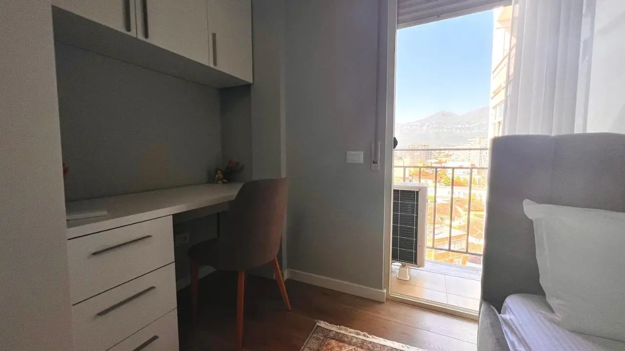 Zeus Tirana Suite