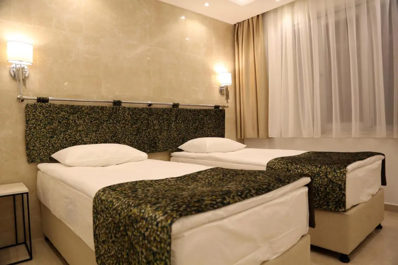 BGuest Hotel & Residence