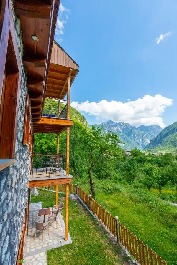 Gegest Hotel