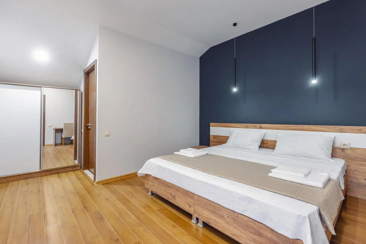 10 KEYS Boutique Hotel