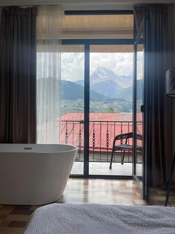 Sunny guesthouse