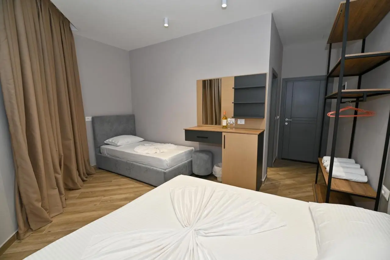 MondurO Hotel