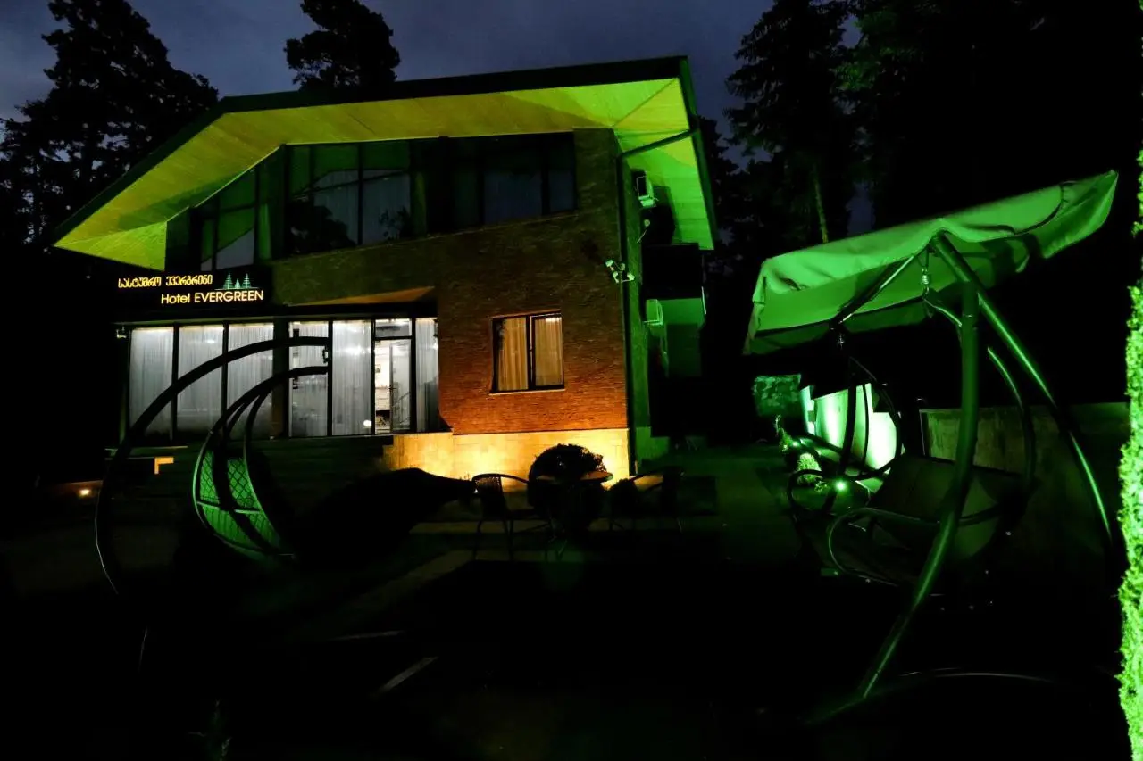 Hotel Evergreen