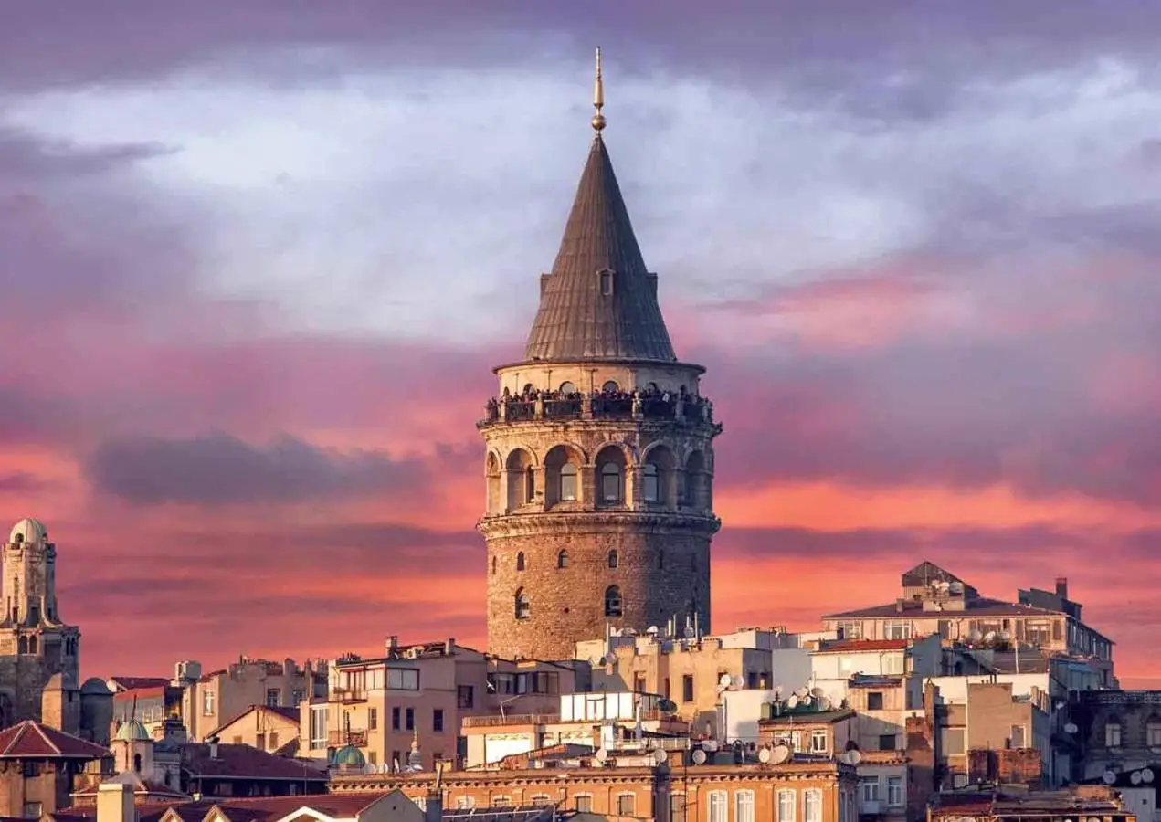 Cumbali Luxury Boutique Hotel