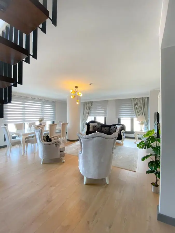 Luxury Duplex with Terrace Apartment by Siena Suites