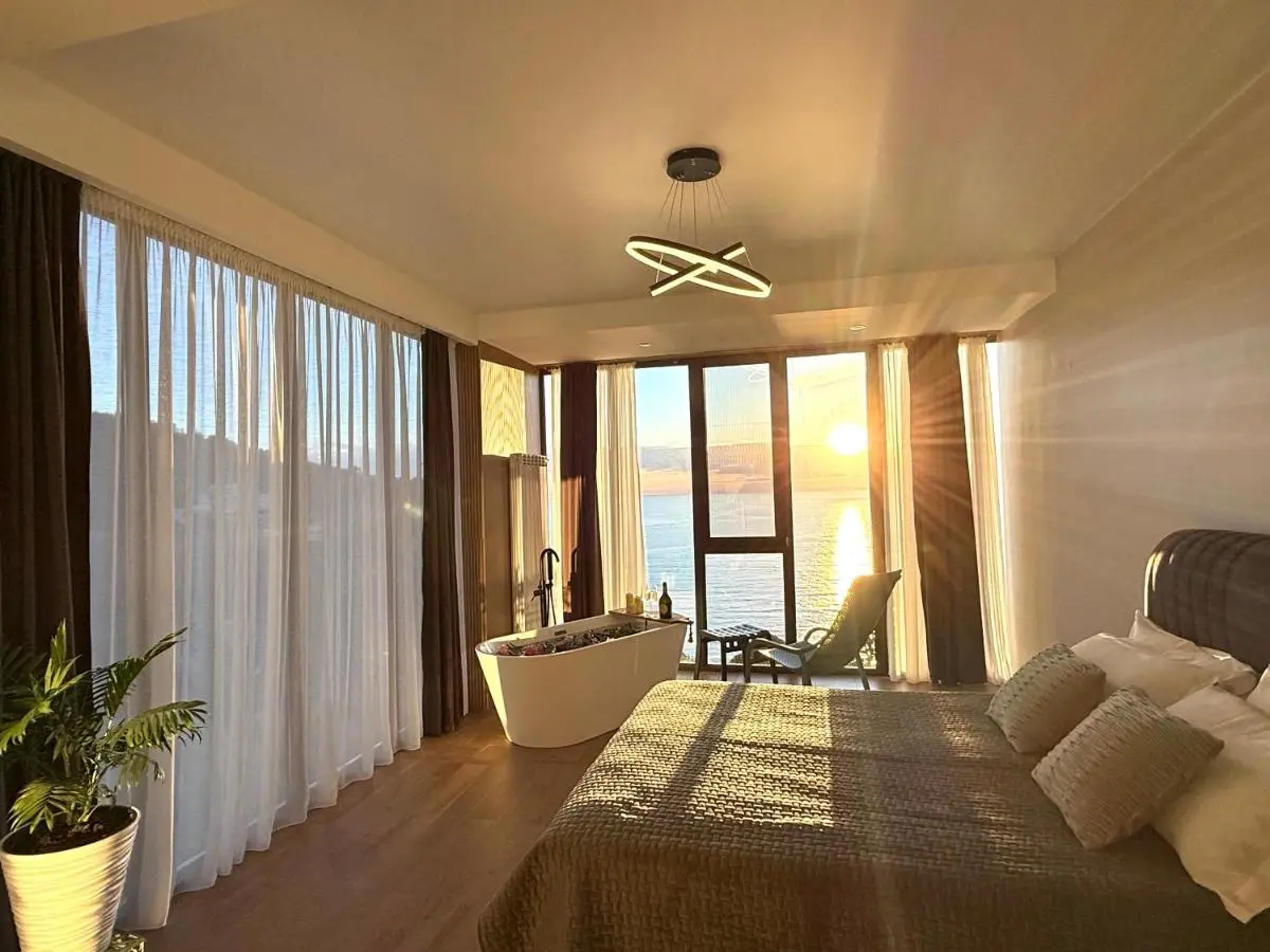 Villa Deluxe Kvariati