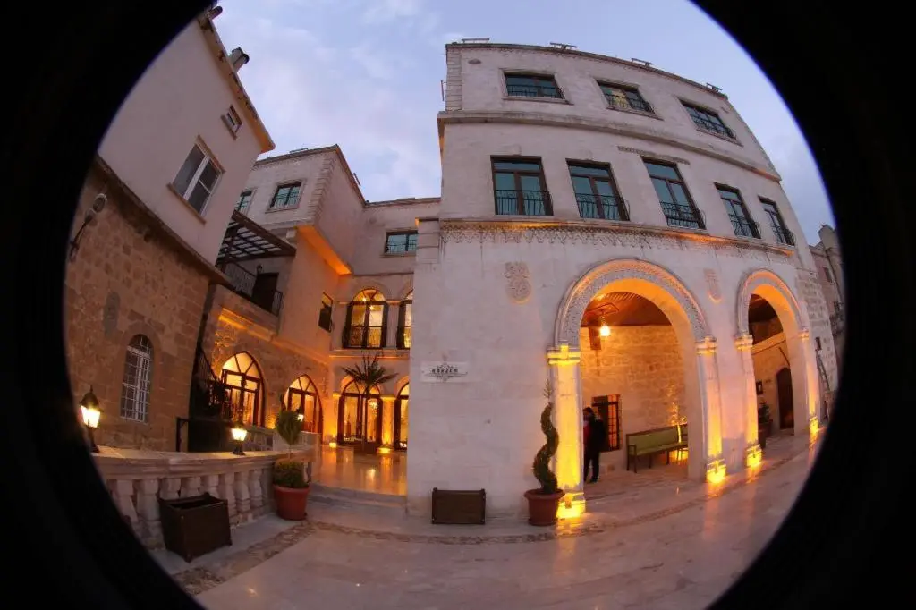 Tuğhan Hotel