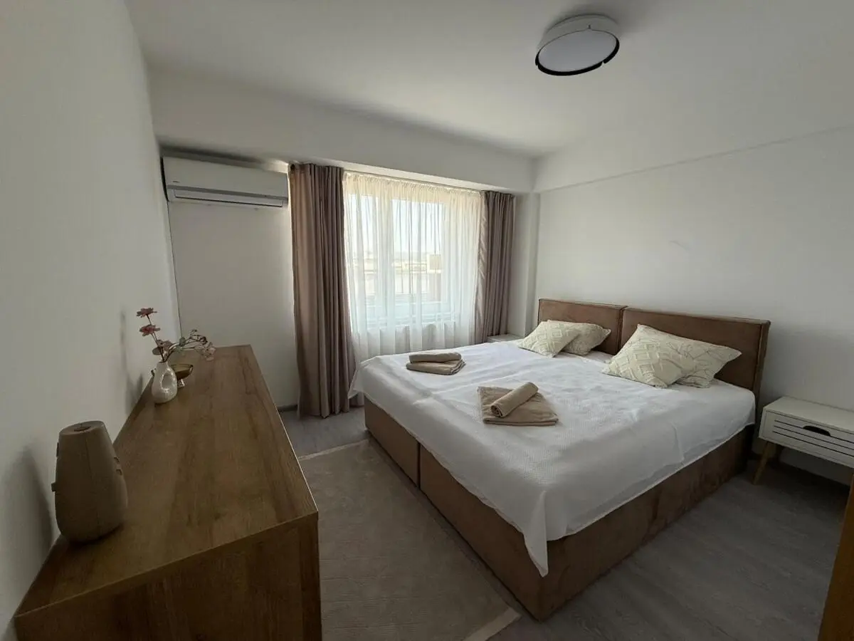 Aurum Modern