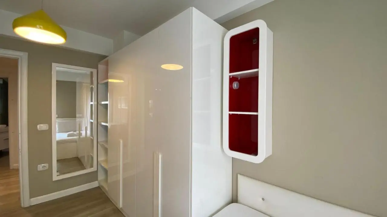 Lake Drive Rooms&Apartments