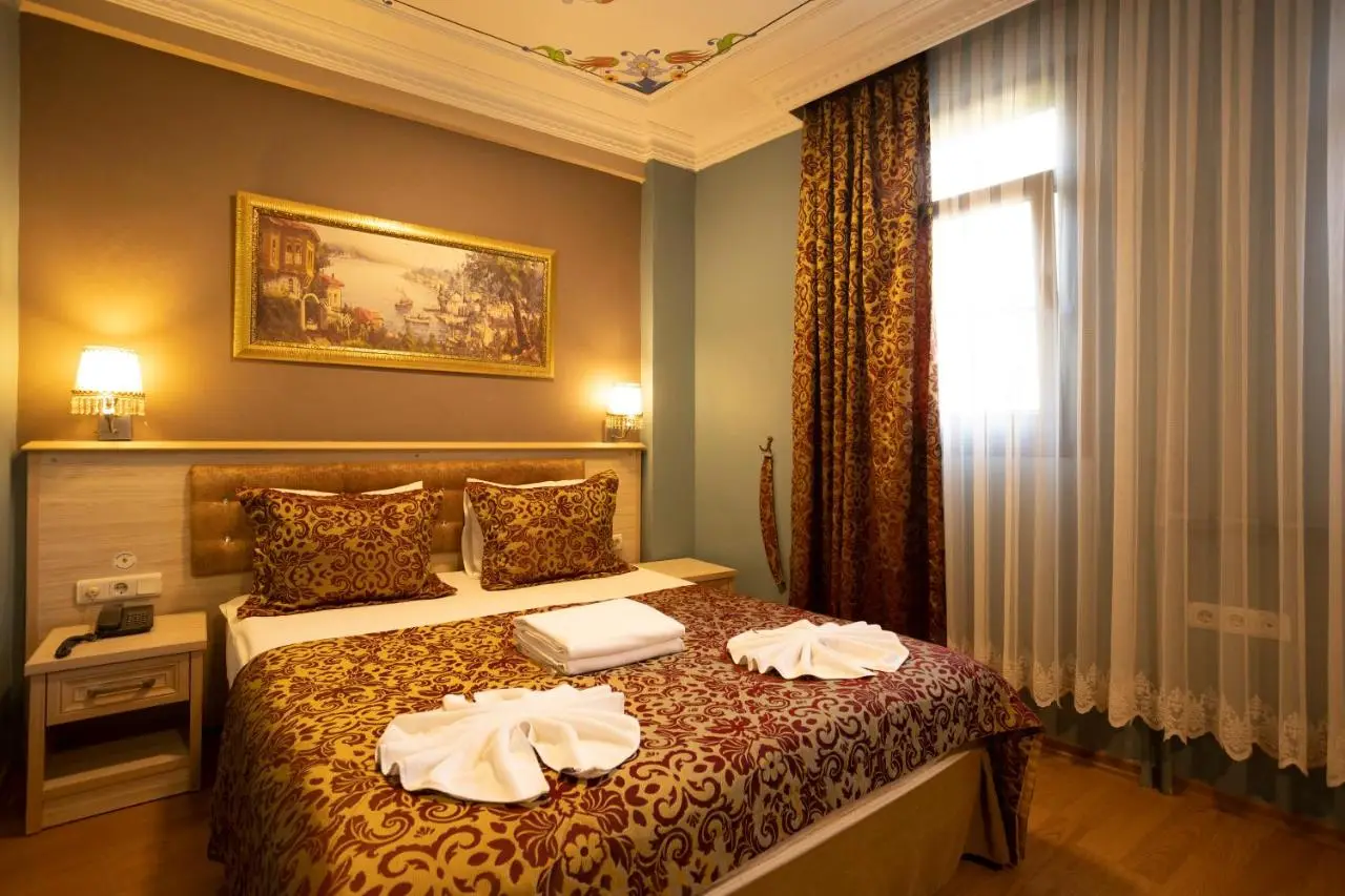Tashkonak Studio Suites