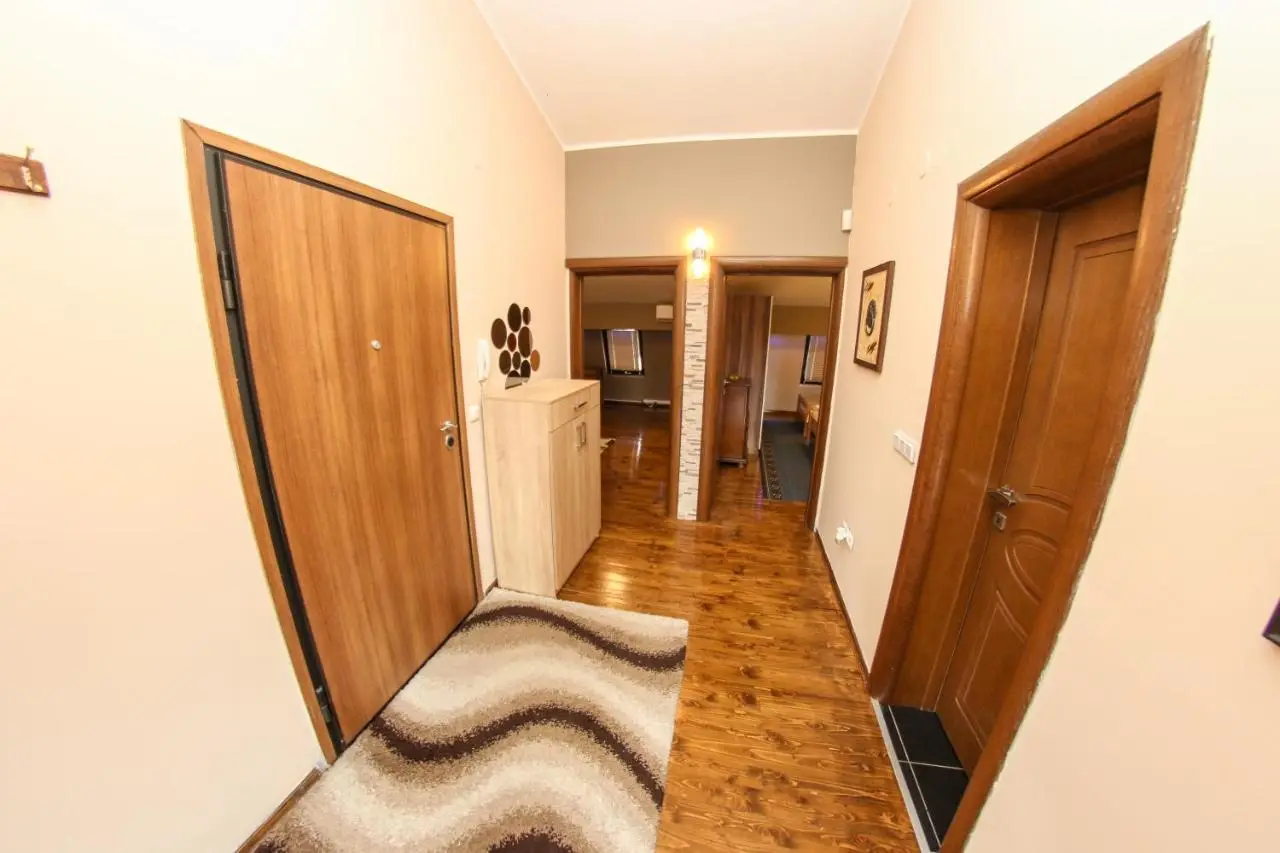 Apartments Cyrano 1&2