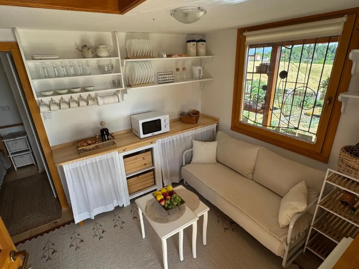 Bio Garden Cottage Sarajevo - Kremeš, Vogošća Seosko domaćinstvo Pogledine