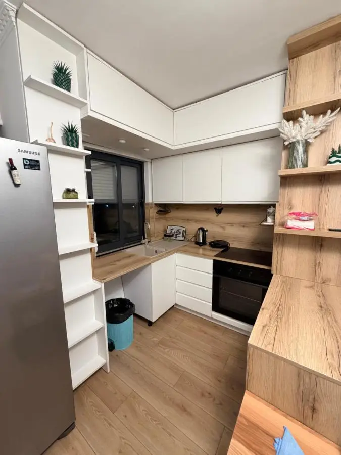 Hugo Apartment