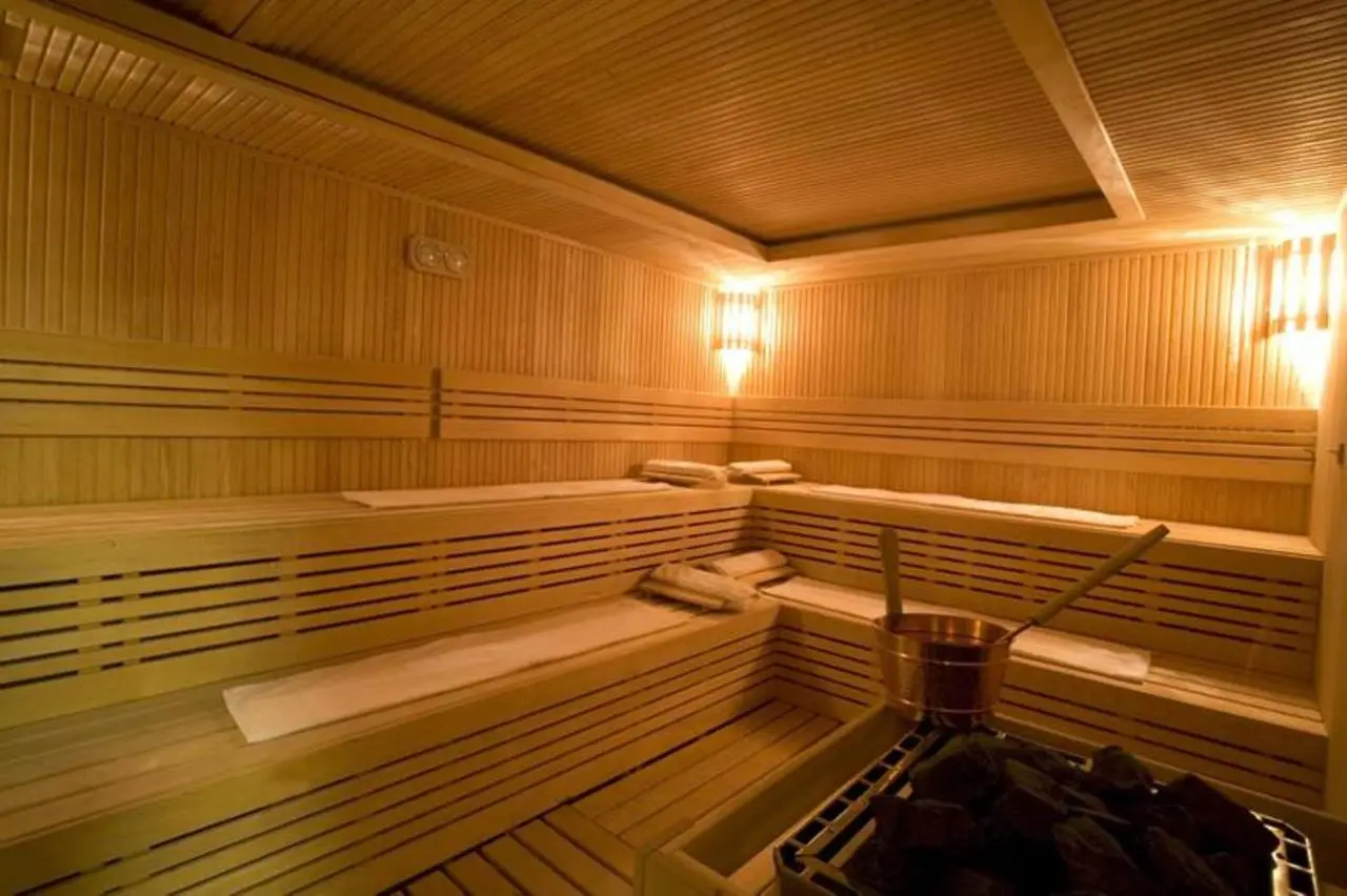 Dream Hill Business Deluxe Hotel Asia