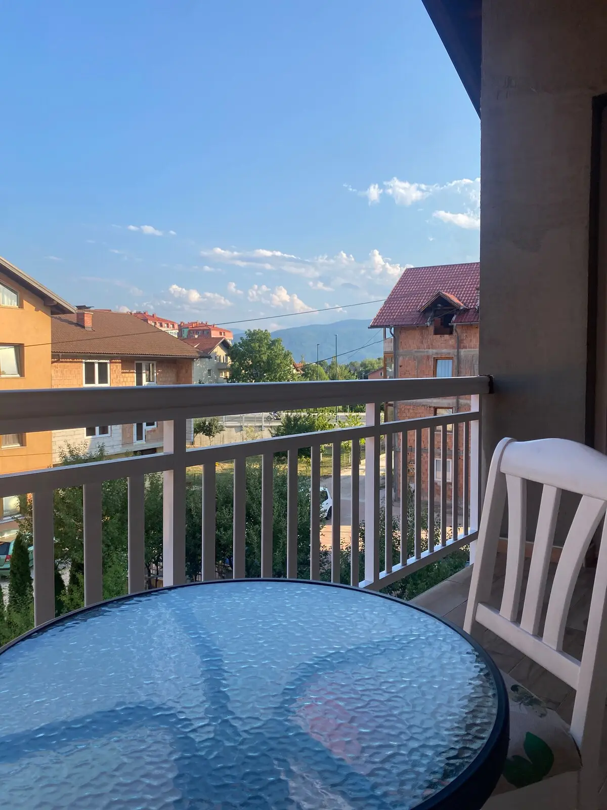 Big room(2beds), balcony,Wi-Fi & parking