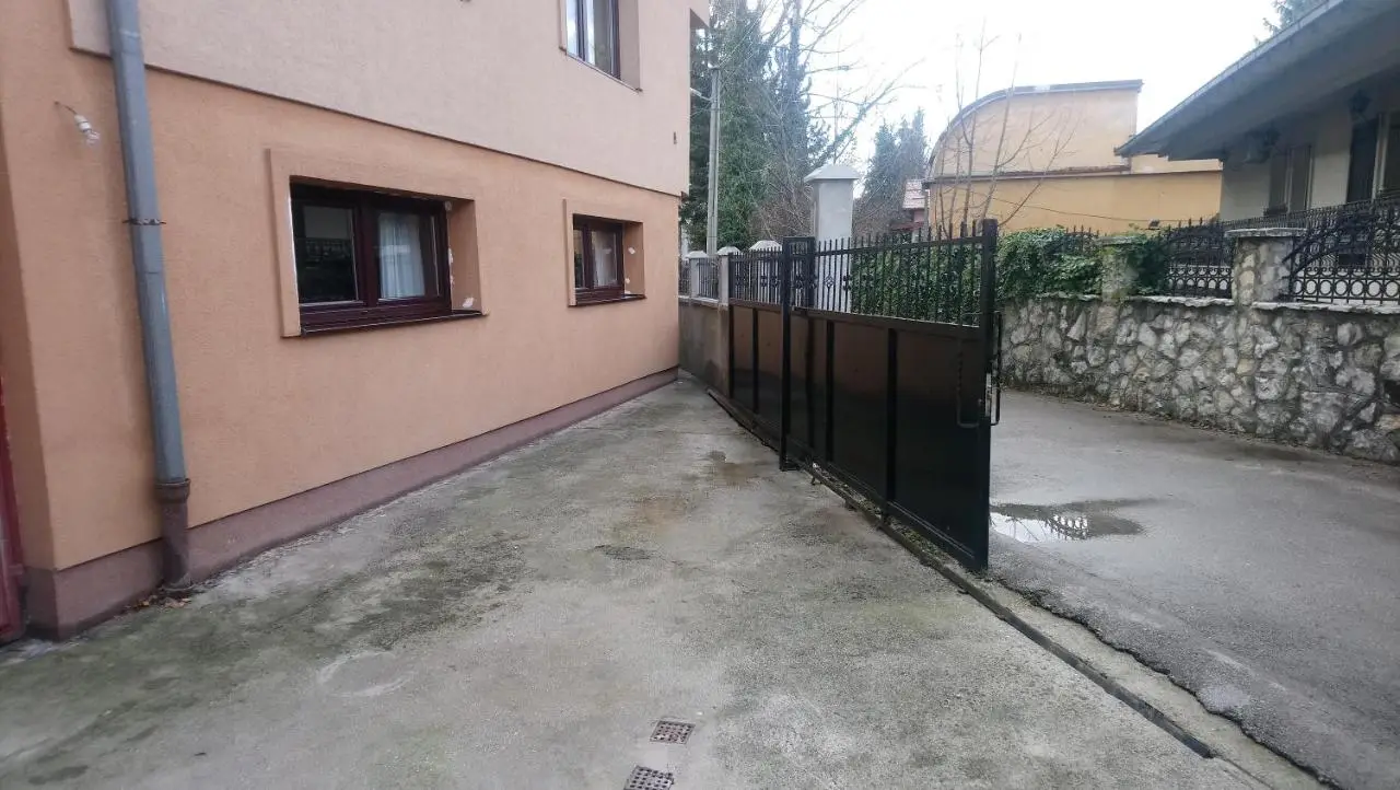 GRBAVICA COZY APARTMENT - free parking